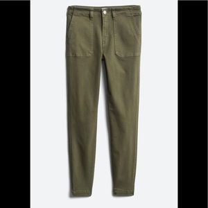 Sophia Utility Pocket Pant by Studio Blue